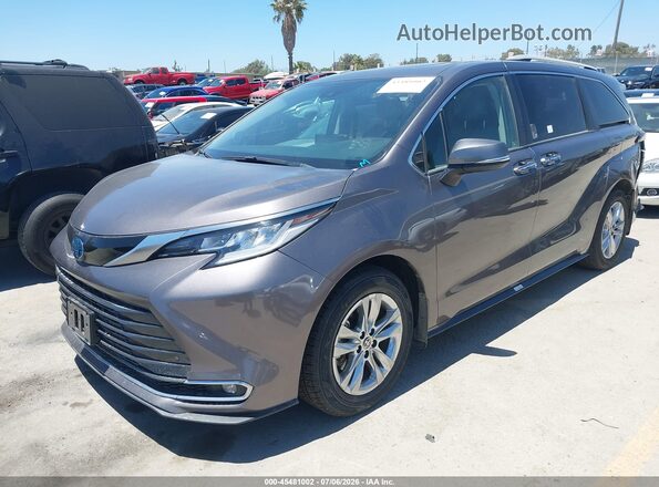 5TDZRKEC5PS168591 2023 TOYOTA SIENNA Gray Vista tres cuartos delantera izquierda