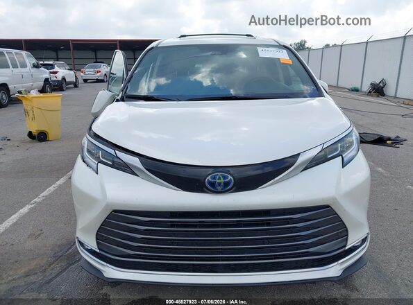 5TDZSKFC1MS033008 2021 TOYOTA SIENNA White Սարքավորումների վահանակի տեսք