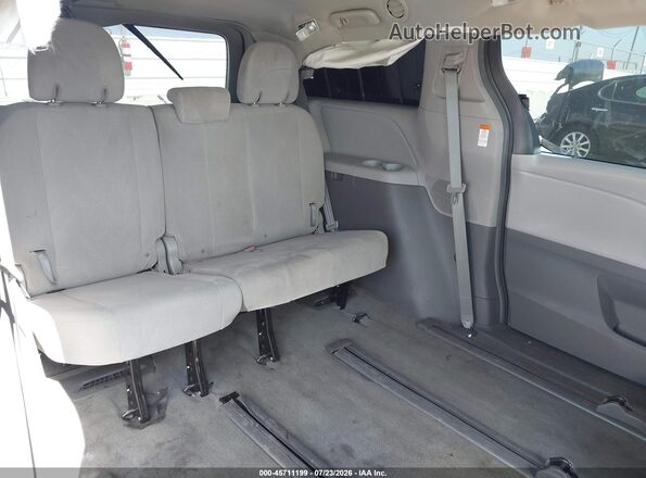5TDZZ3DC3JS964268 2018 TOYOTA SIENNA Black Vista de la etiqueta del VIN