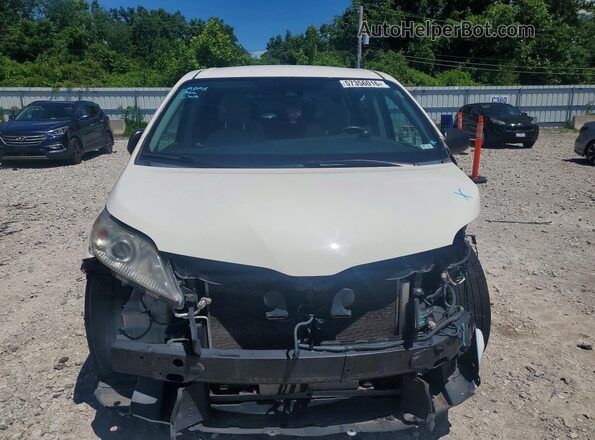 5TDZZ3DC6LS046050 2020 TOYOTA SIENNA White Front view