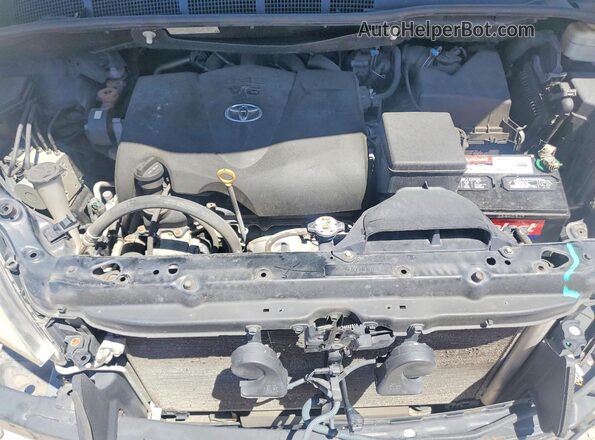 5TDZZ3DC6LS046050 2020 TOYOTA SIENNA White Engine compartment view