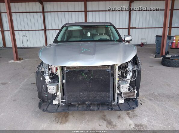 5TDZZRAH4LS009193 2020 TOYOTA HIGHLANDER Silver Vista interior trasera