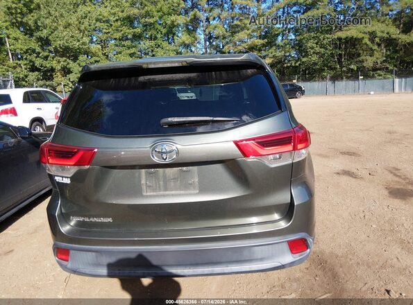 5TDZZRFH1JS269203 2018 TOYOTA HIGHLANDER Green 