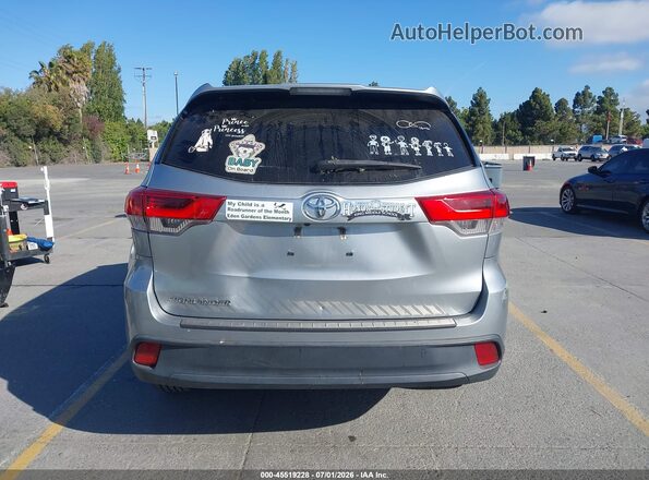 5TDZZRFH3HS234754 2017 TOYOTA HIGHLANDER Gray 
