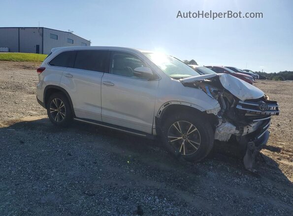 5TDZZRFH5HS211184 2017 TOYOTA HIGHLANDER Белый Передняя правая четверть