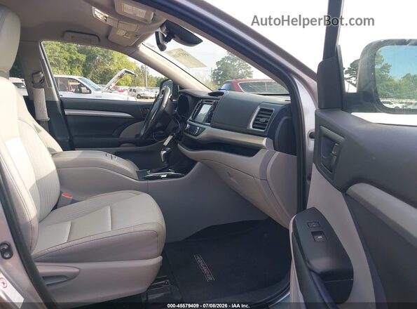 5TDZZRFH5HS229376 2017 TOYOTA HIGHLANDER White Vista interior delantera