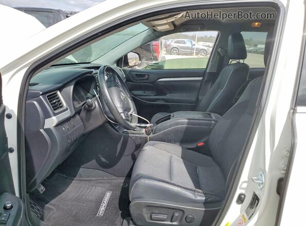 5TDZZRFH6HS198039 2017 TOYOTA HIGHLANDER White Вид салону спереду