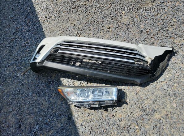 5TDZZRFH6JS269830 2018 TOYOTA HIGHLANDER White Вид наклейки з VIN-кодом