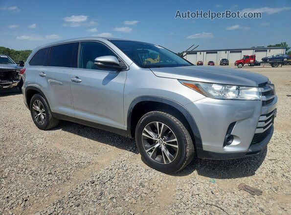 5TDZZRFH7KS297864 2019 TOYOTA HIGHLANDER Silver Delantero derecho