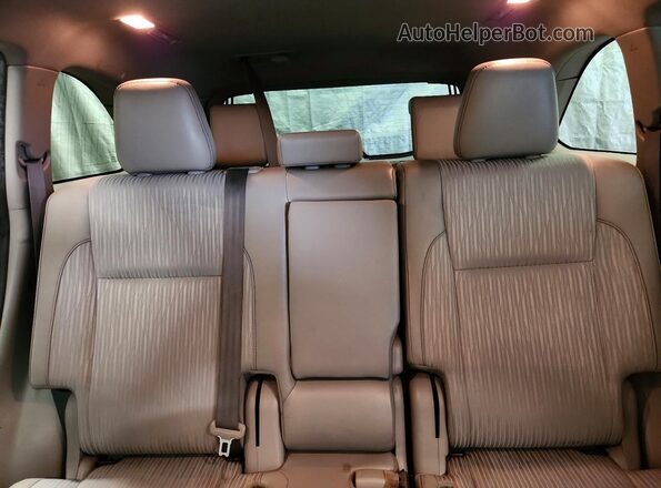 5TDZZRFH7KS367461 2019 TOYOTA HIGHLANDER Серый Вид задних сидений
