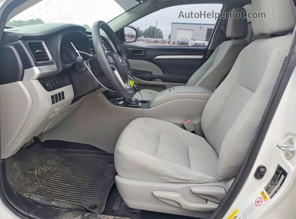 5TDZZRFHXHS201458 2017 TOYOTA HIGHLANDER White Front interior view