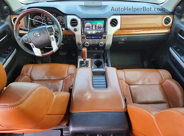 5TFAW5F17JX758538 2018 TOYOTA TUNDRA Green Widok deski rozdzielczej