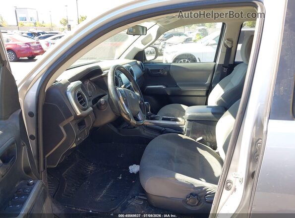 5TFAX5GN3GX070544 2016 TOYOTA TACOMA Silver Vista interior delantera
