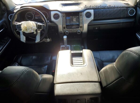5TFAY5F11HX607621 2017 TOYOTA TUNDRA Black Dashboard view