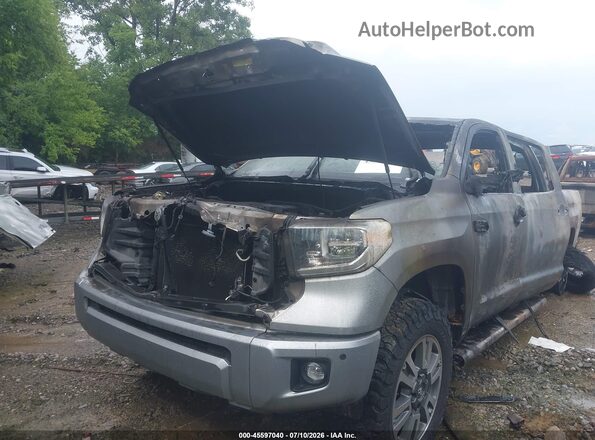 5TFAY5F11KX836937 2019 TOYOTA TUNDRA Silver Դիմացի տեսք