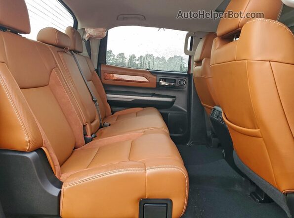 5TFAY5F13LX876566 2020 TOYOTA TUNDRA Красный Вид задних сидений