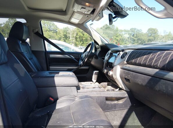 5TFAY5F16LX903923 2020 TOYOTA TUNDRA Черный Вид салона спереди