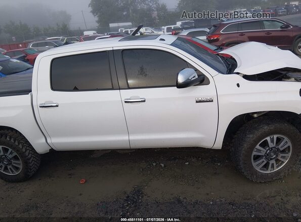5TFAY5F1XKX841442 2019 TOYOTA TUNDRA Белый Панорамный вид салона 360°