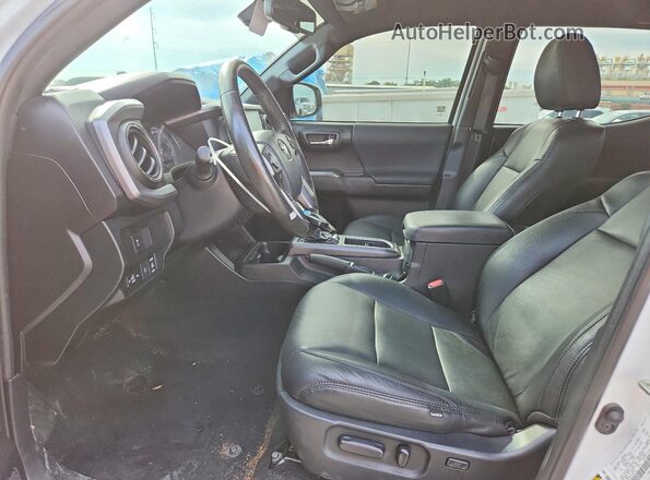 5TFAZ5CN6LX090720 2020 TOYOTA TACOMA White წინა სალონის ხედი