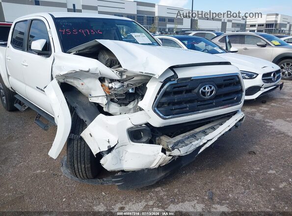 5TFAZ5CN8HX044751 2017 TOYOTA TACOMA White Вид спереду