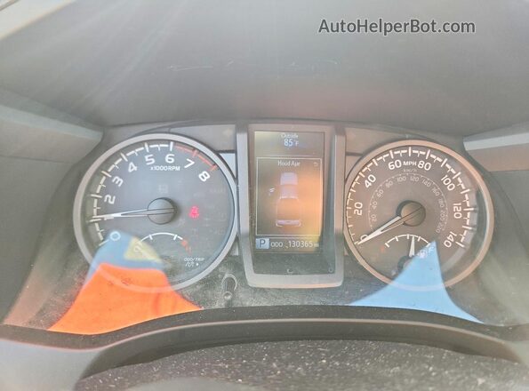 5TFAZ5CN8KX080284 2019 TOYOTA TACOMA Gray Instrument cluster view