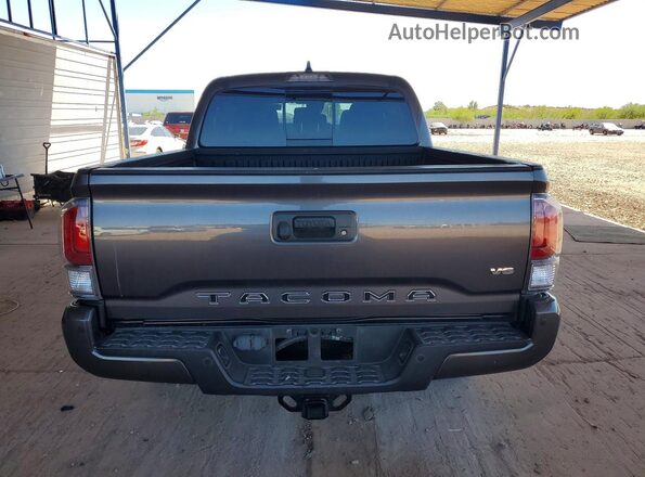 5TFCZ5AN1LX242298 2020 TOYOTA TACOMA Gray Widok z tyłu