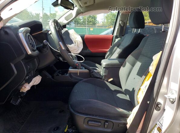 5TFCZ5AN2MX282925 2021 TOYOTA TACOMA Silver Vista interior delantera