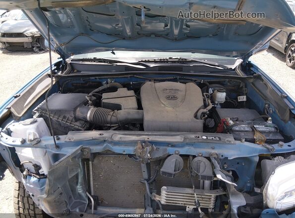 5TFCZ5AN3KX201167 2019 TOYOTA TACOMA Blue Вид ззаду