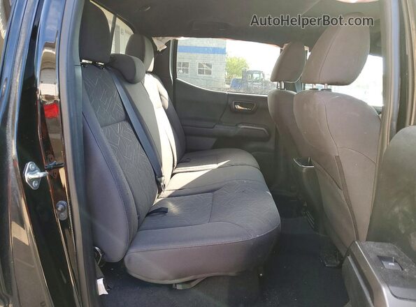 5TFCZ5AN6HX119331 2017 TOYOTA TACOMA Black Rear seats view