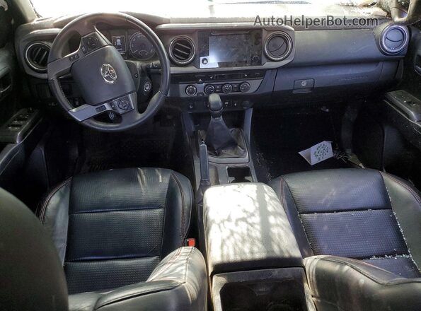 5TFCZ5AN7KX209708 2019 TOYOTA TACOMA Black Dashboard view