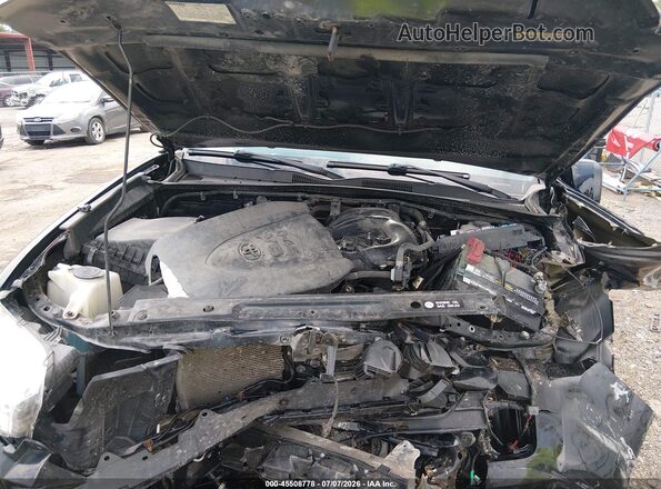 5TFCZ5AN8GX040256 2016 TOYOTA TACOMA Black Widok z tyłu