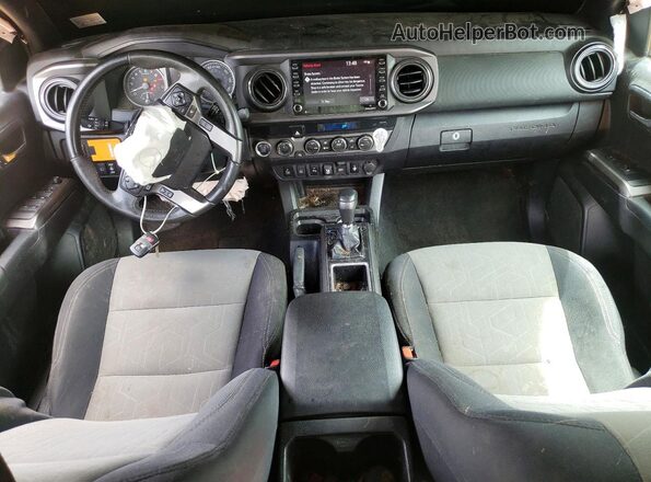 5TFCZ5AN8MX265532 2021 TOYOTA TACOMA Gray Widok deski rozdzielczej