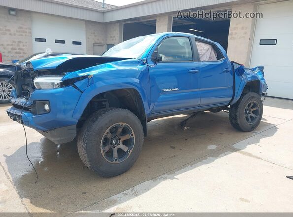 5TFCZ5AN9GX036975 2016 TOYOTA TACOMA Blue Przód lewy