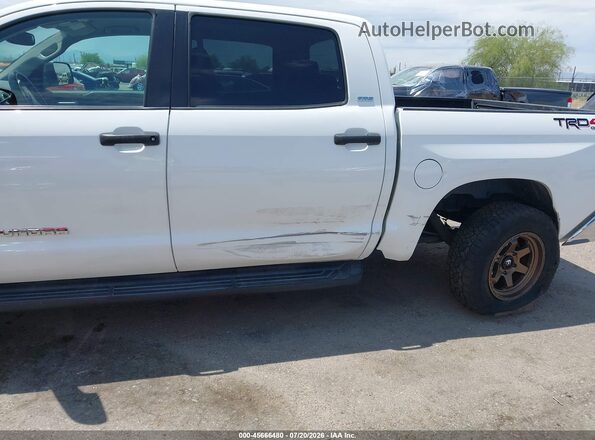 5TFDW5F11KX834138 2019 TOYOTA TUNDRA Белый Вид спереди