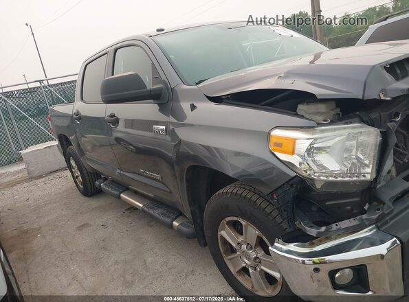 5TFDW5F12HX636760 2017 TOYOTA TUNDRA Gray 360 interior view