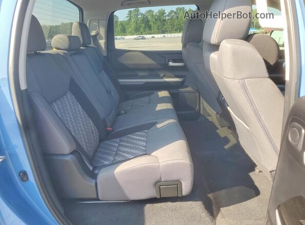 5TFDW5F12KX834634 2019 TOYOTA TUNDRA Blue Vista de los asientos traseros