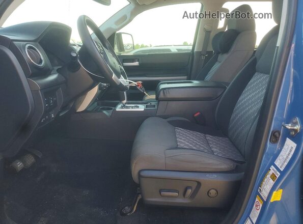 5TFDW5F12KX834634 2019 TOYOTA TUNDRA Blue Vista interior delantera