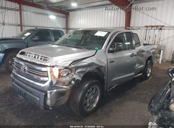 5TFDW5F13HX592199 2017 TOYOTA TUNDRA Gray Front view