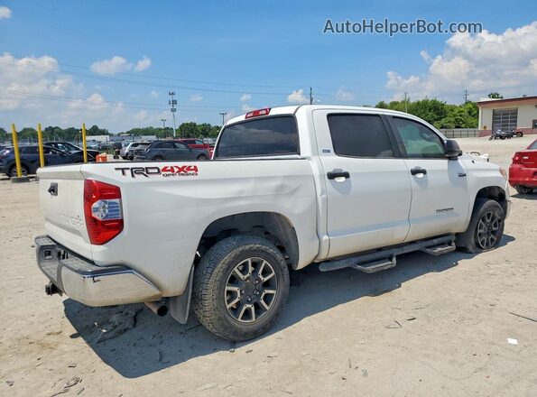 5TFDW5F1XGX541569 2016 TOYOTA TUNDRA White Հետևի աջ