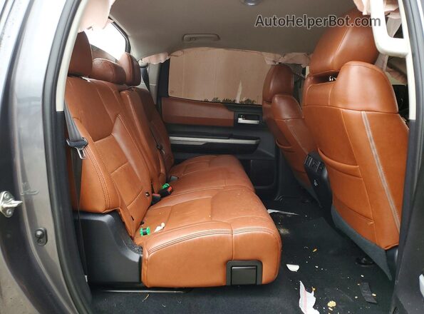 5TFDW5F1XKX829553 2019 TOYOTA TUNDRA Gray Vista de los asientos traseros