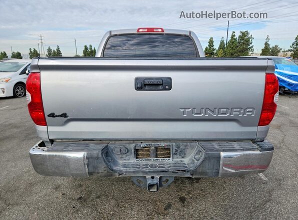 5TFDY5F10GX569682 2016 TOYOTA TUNDRA Серый Вид сзади