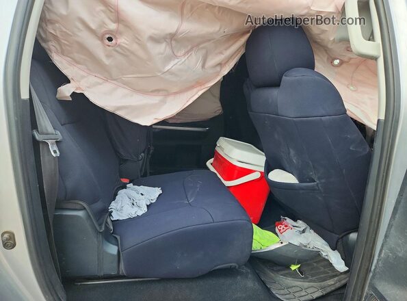 5TFDY5F10GX569682 2016 TOYOTA TUNDRA Серый Вид задних сидений