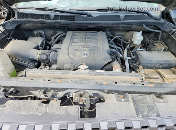 5TFDY5F11JX736493 2018 TOYOTA TUNDRA Black Вид задньої частини салону