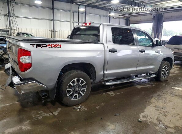 5TFDY5F11LX891175 2020 TOYOTA TUNDRA Серебряный Задняя правая четверть