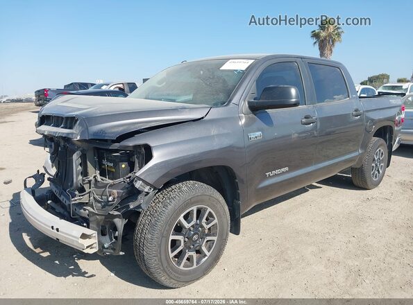 5TFDY5F13HX657031 2017 TOYOTA TUNDRA Gray Առջևի ձախ երեք քառորդ տեսարան