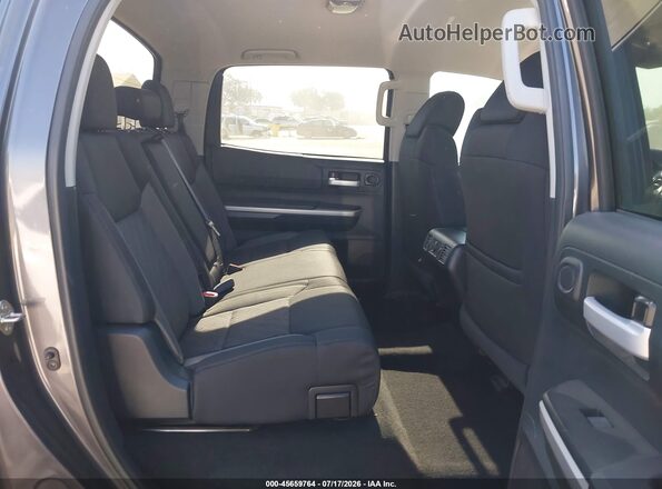 5TFDY5F13HX657031 2017 TOYOTA TUNDRA Gray VIN կոդի պիտակի տեսք