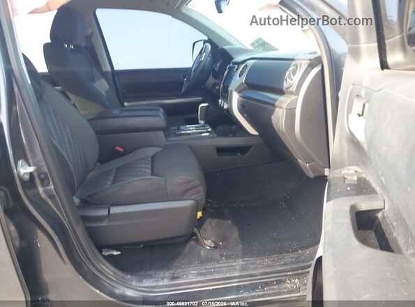 5TFDY5F13MX989058 2021 TOYOTA TUNDRA Gray Front interior view