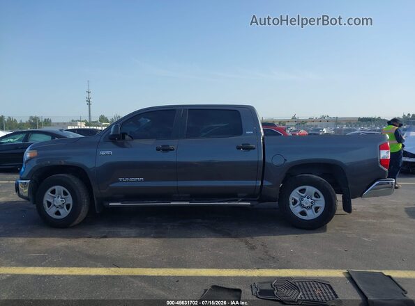 5TFDY5F13MX989058 2021 TOYOTA TUNDRA Gray Rear interior view