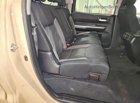 5TFDY5F14HX589094 2017 TOYOTA TUNDRA Tan Widok tylnych siedzeń