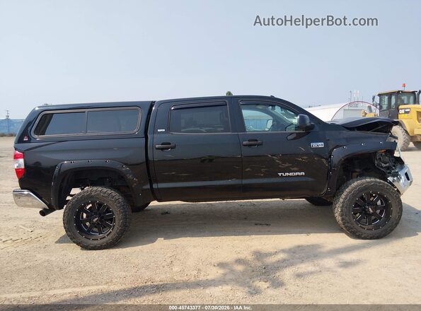 5TFDY5F18HX669840 2017 TOYOTA TUNDRA Black Widok wnętrza z tyłu